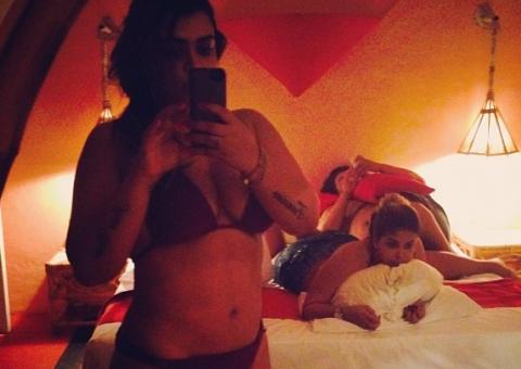 No 'Medida Certa', Preta Gil mostra corpo só de biquíni